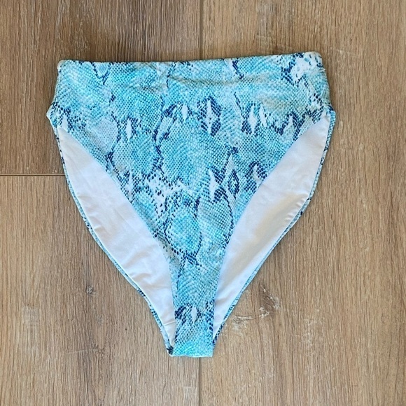 Chelsea 28 Easy retro high waisted swim bottoms Blue snakeskin Size XS New - Picture 3 of 6